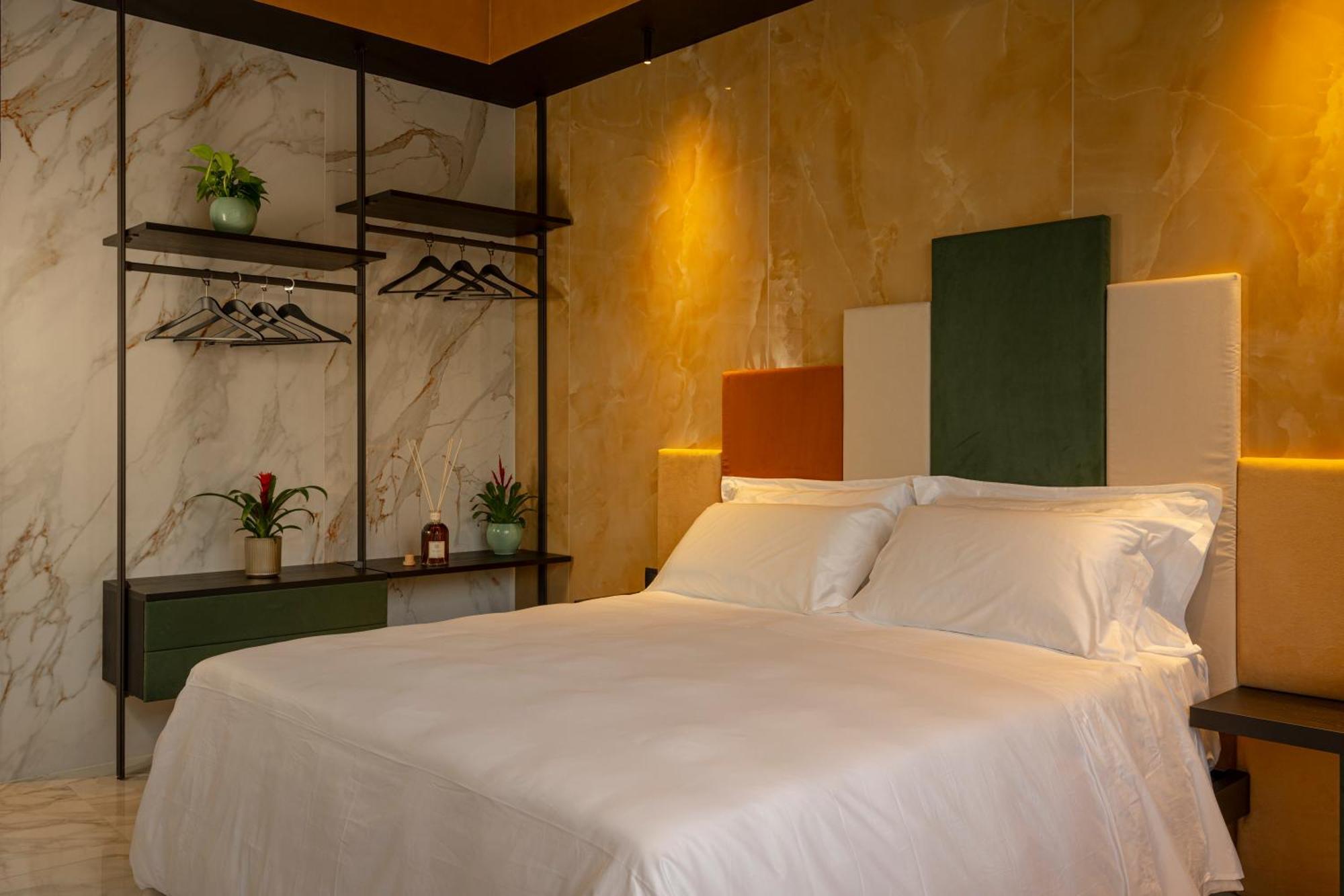 La Duse Luxury Rooms Pescara Exterior photo